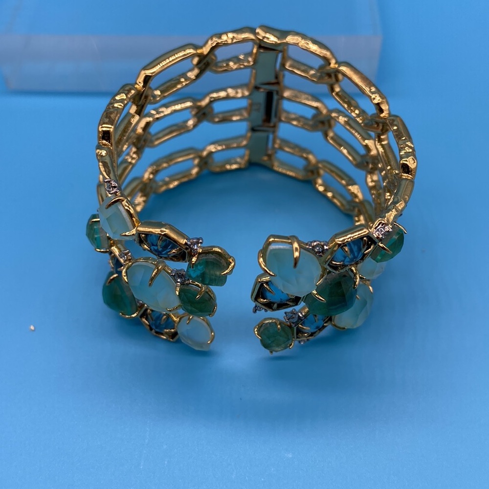 Mosaic Bypass Hinged Bracelet - Picture 6 of 6